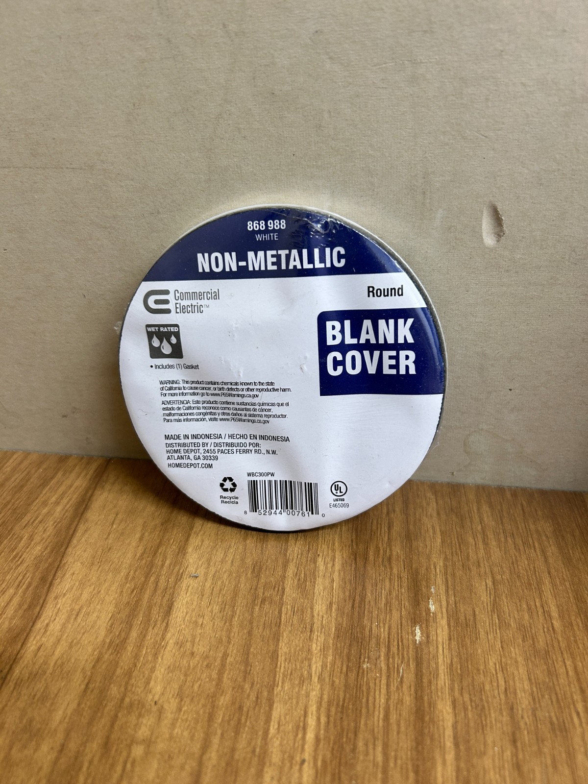 COMMERCIAL ELECTRIC ROUND BLANK COVER 868 988 WHITE