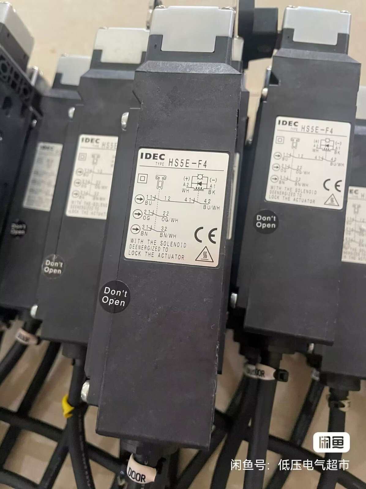 1  PC  USED   GOOD    HS5E-F4    Switch  #B6787  CL