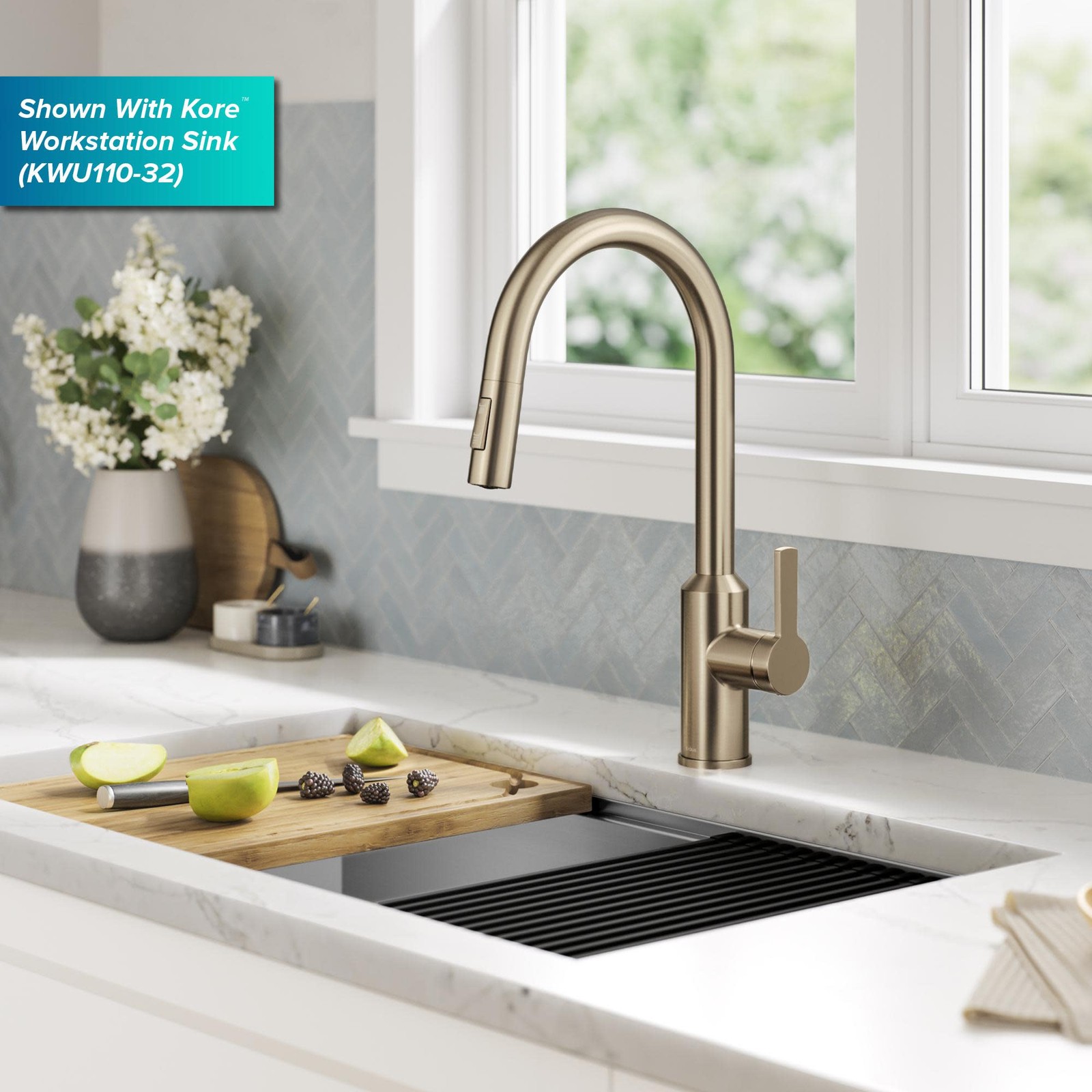 Kraus KSF-2830 Oletto Touchless Sensor Pull-Down Single Handle - Black