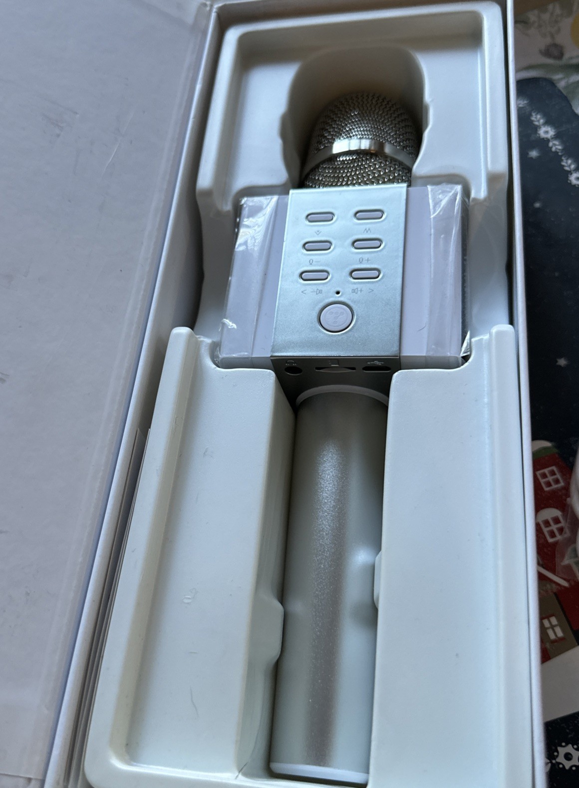 Tosing 008 Wireless Karaoke Microphone
