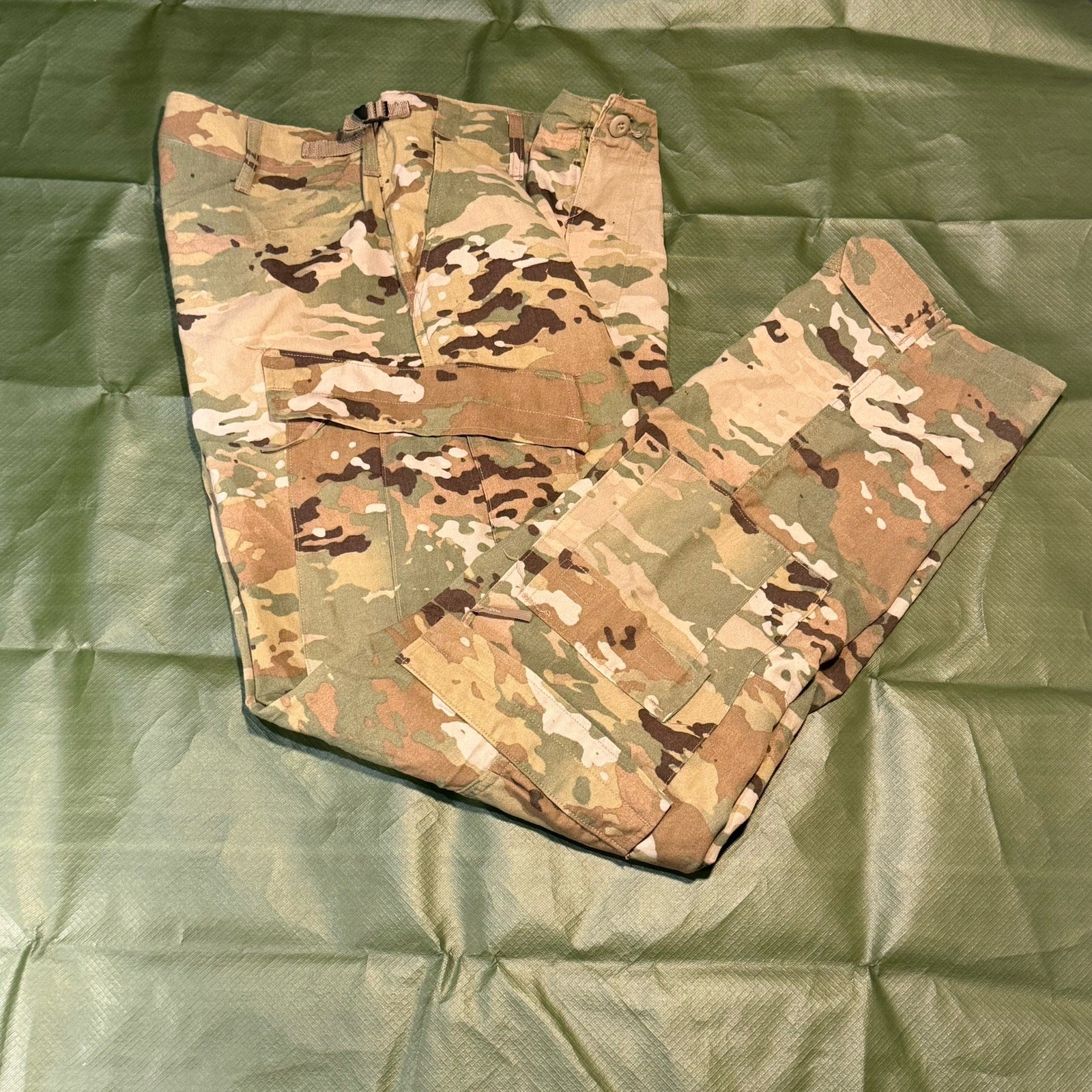 USGI A2CU Aircrew Combat Coat & Trousers Multicam / OCP Large - Regular