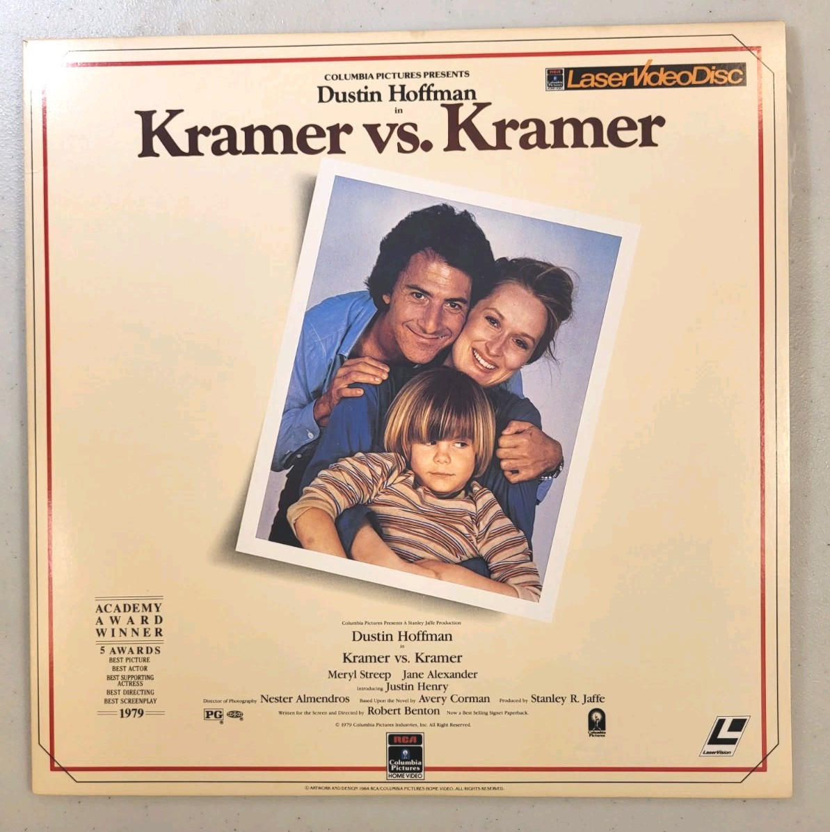 KRAMER VS. KRAMER (LASERDISC) VG close to LN / Dustin Hoffman, Meryl Streep