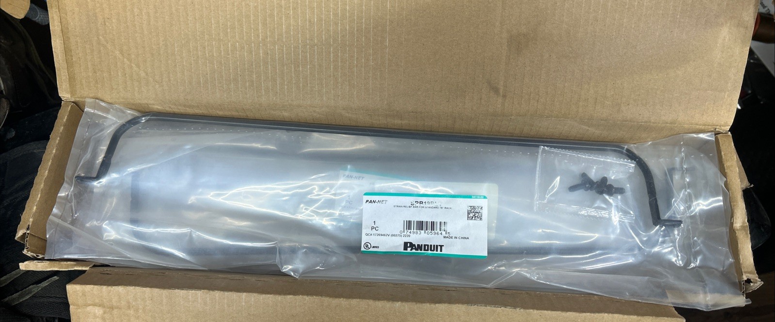 (QTY 6) Panduit Pan-net SRB19BLY Strain Relief Bar 19" Rack