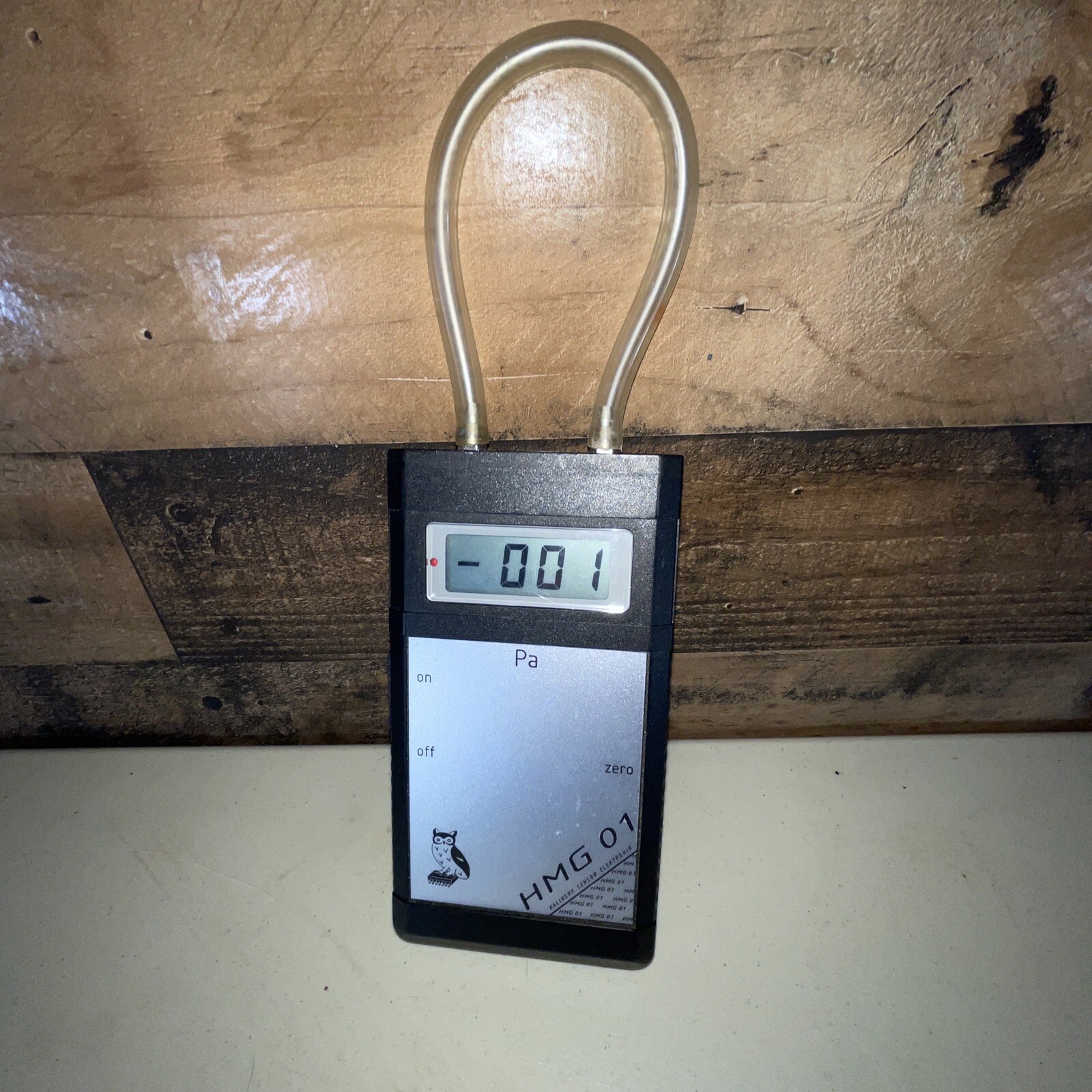 HMG01 Hand Held Pressure Electronic Digital Pressure Measurement 0-199.9 mbar