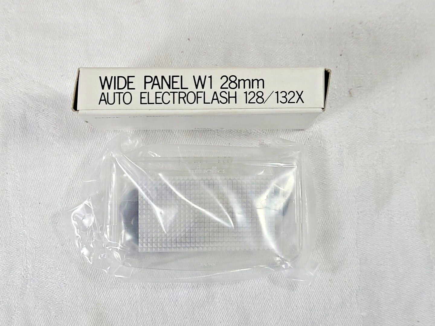 NEW - Minolta Wide Panel Diffuser W1 28mm Auto Electroflash 128/132x