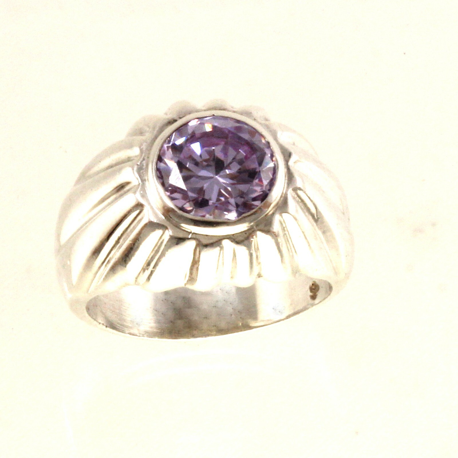 Solid Sterling Silver .925 Classic Round-Cut Amethyst Solitaire Ring TPJ