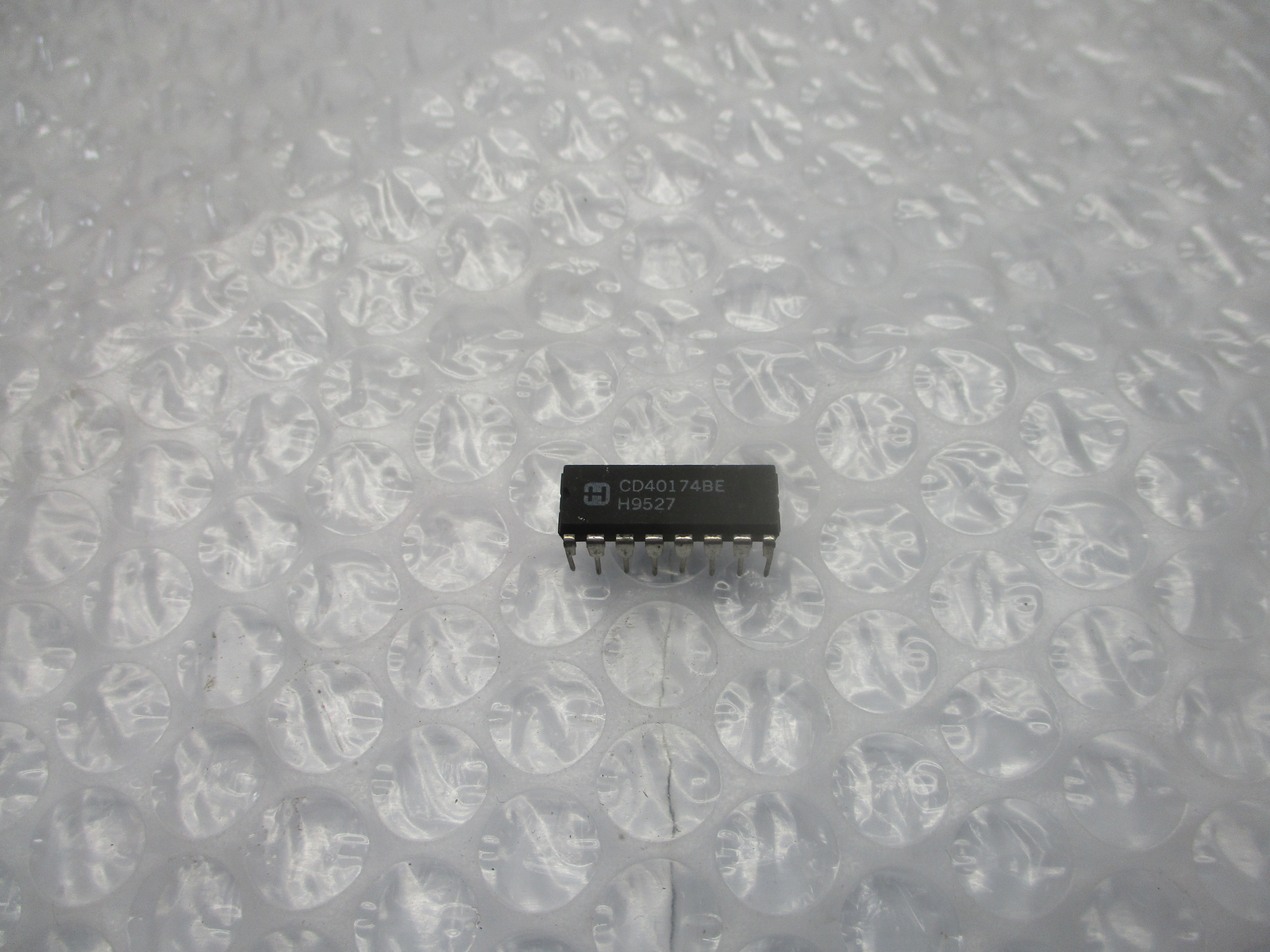 HARRIS CD4017BE INTERGRATED CIRCUIT NSNP