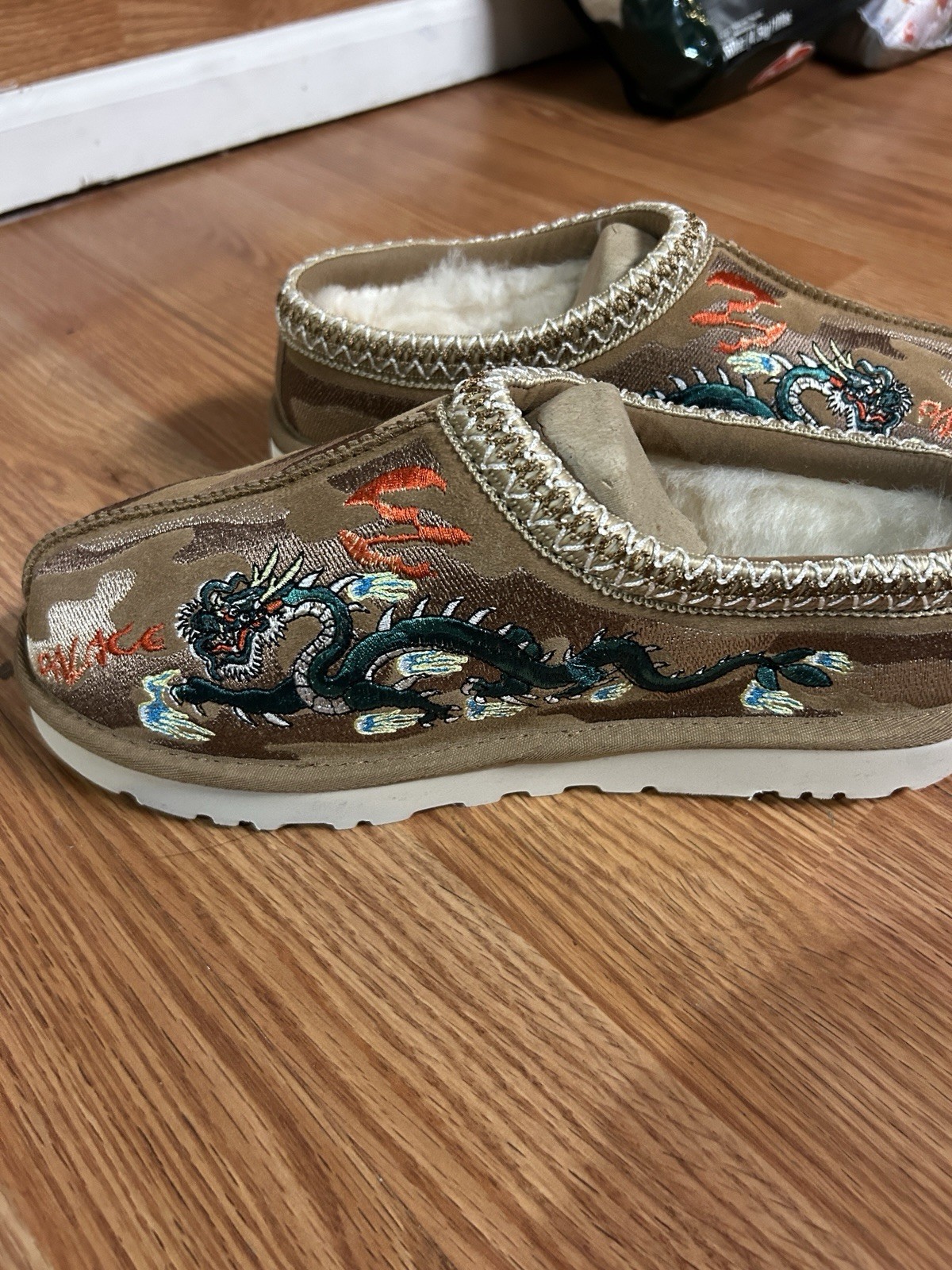 UGG Tasman Slipper Palace Chestnut Camo Size 13