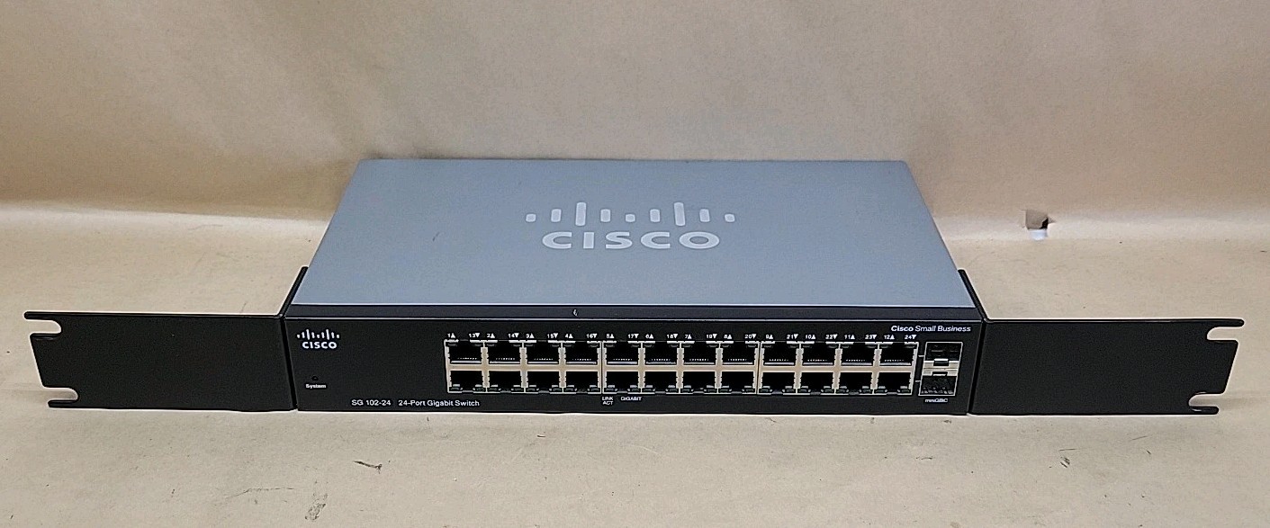 Cisco SG102-24 Unmanaged Gigabit Ethernet Switch w/ Power Cable & Rack Ears