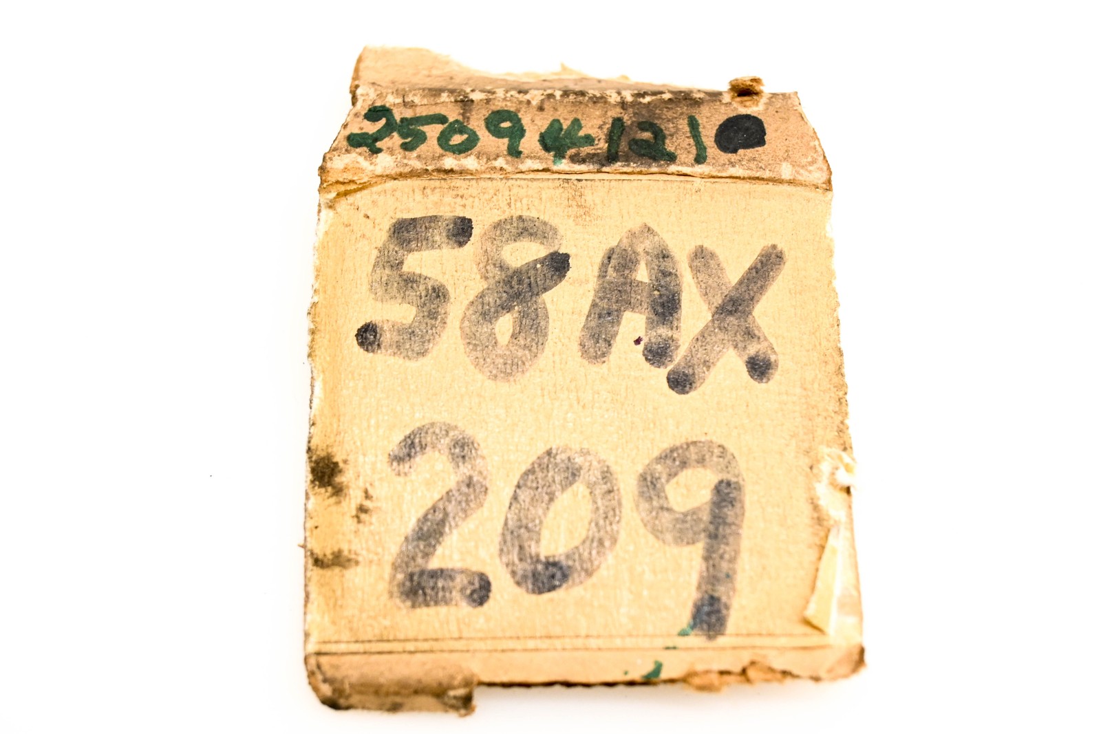 Mack 58AX209, 25094121 Spring NOS