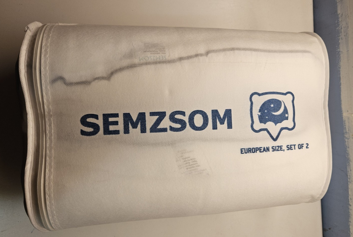 SEMZSOM Decorative Throw Pillows