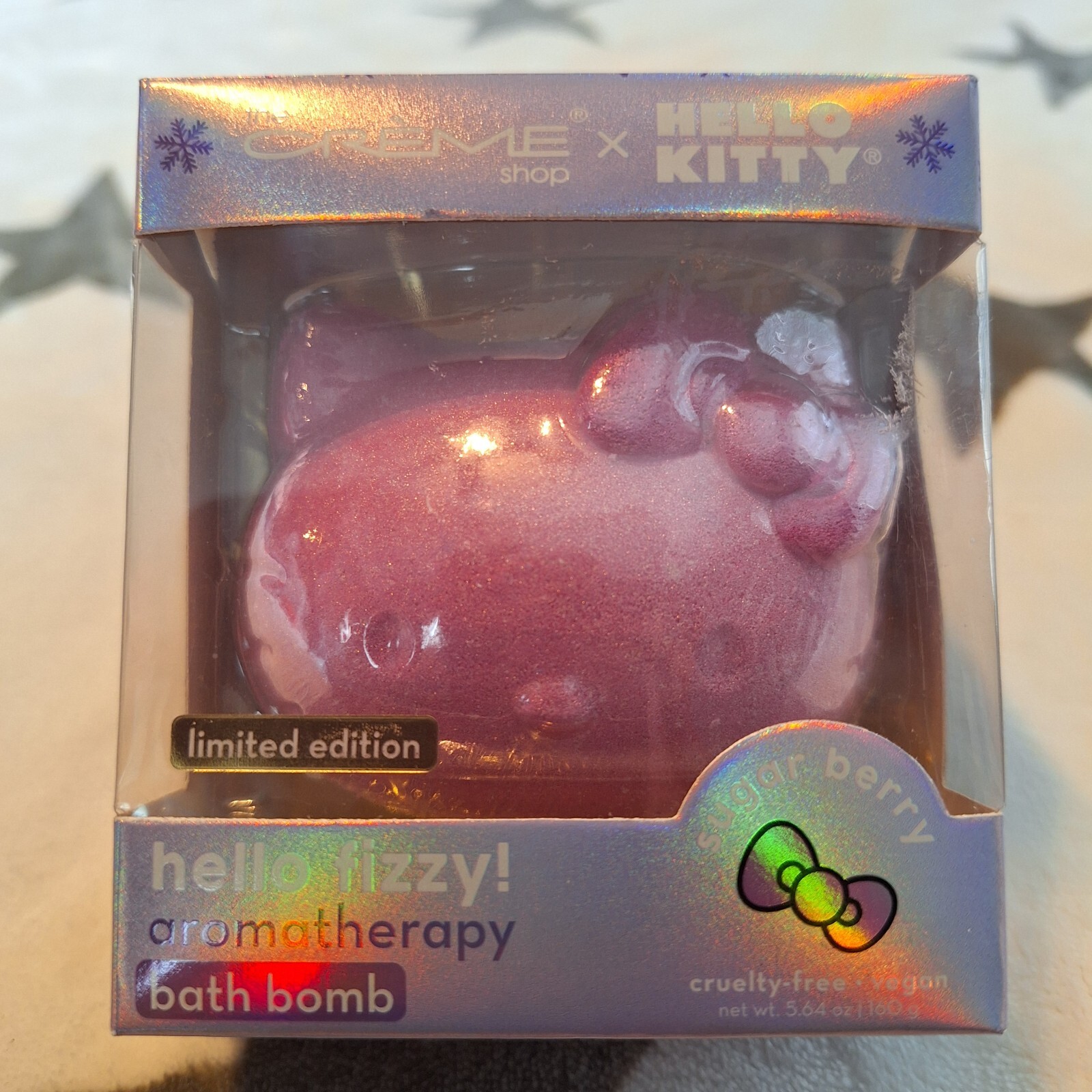 NEW LIMITED EDITION The Creme Shop HELLO KITTY Bath Bomb 3D Fizzy Sugar Berry