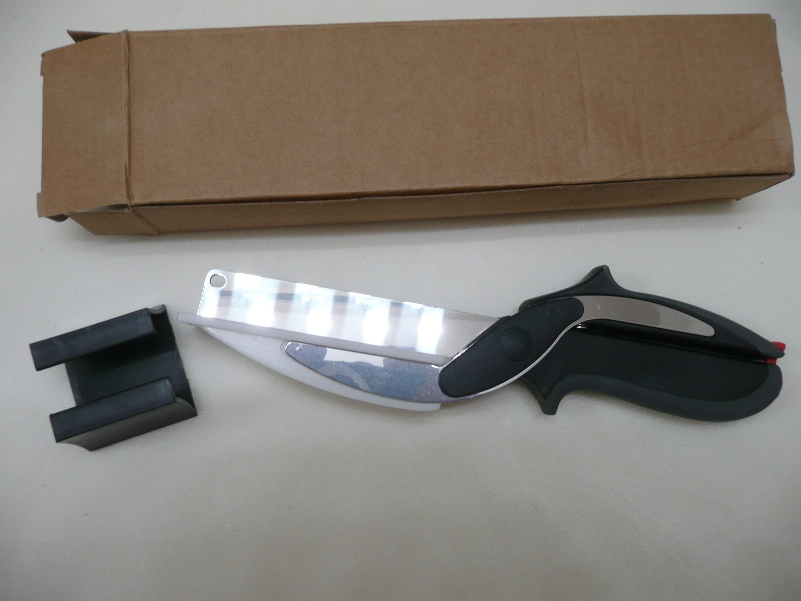 Kitchen Scissors for Food – 2 in 1 Cutting Board Scissors & Knife with Locking