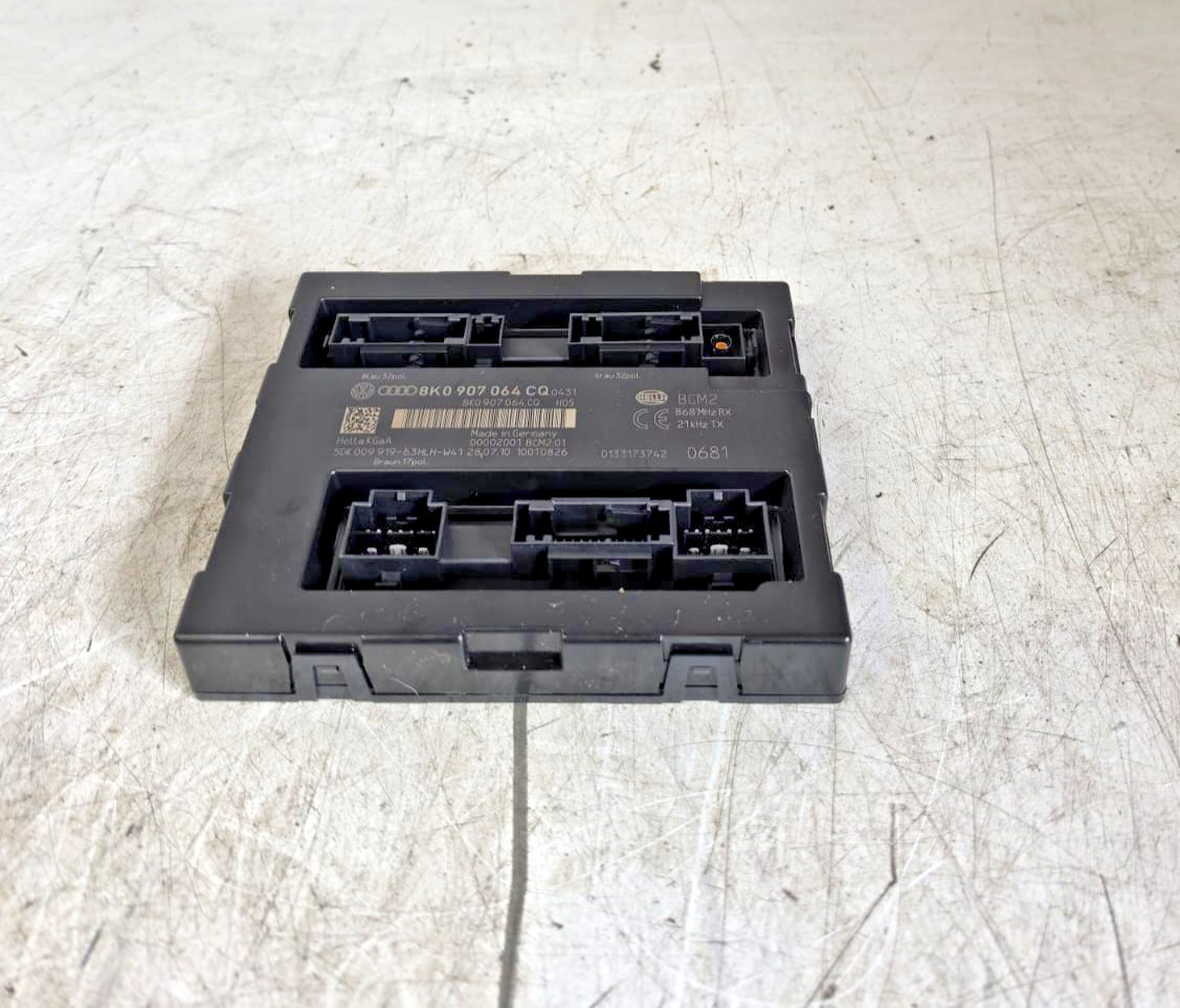 AUDI Q5 2010 BODY CONTROL MODULE BCM 8K0907064CQ