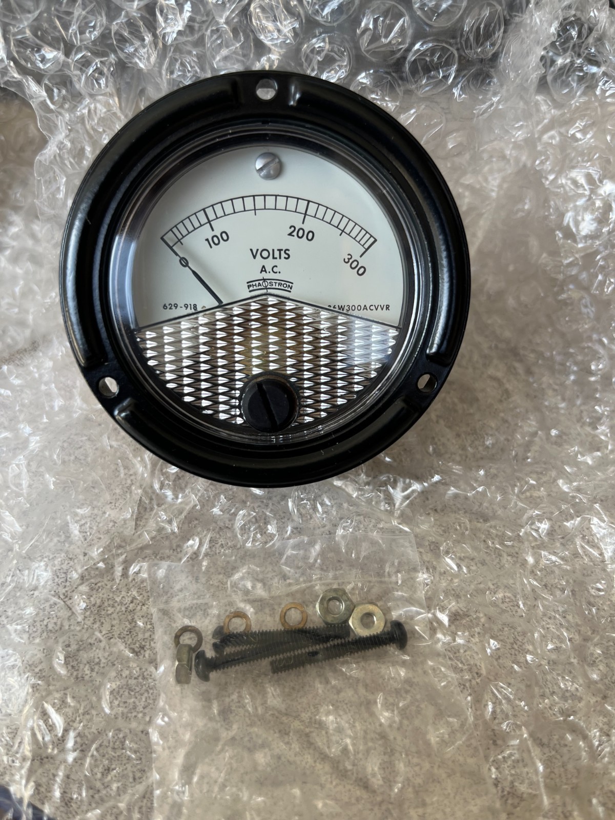 NEW PHASTRON  AC PANEL METER 629-918 0-300 VAC