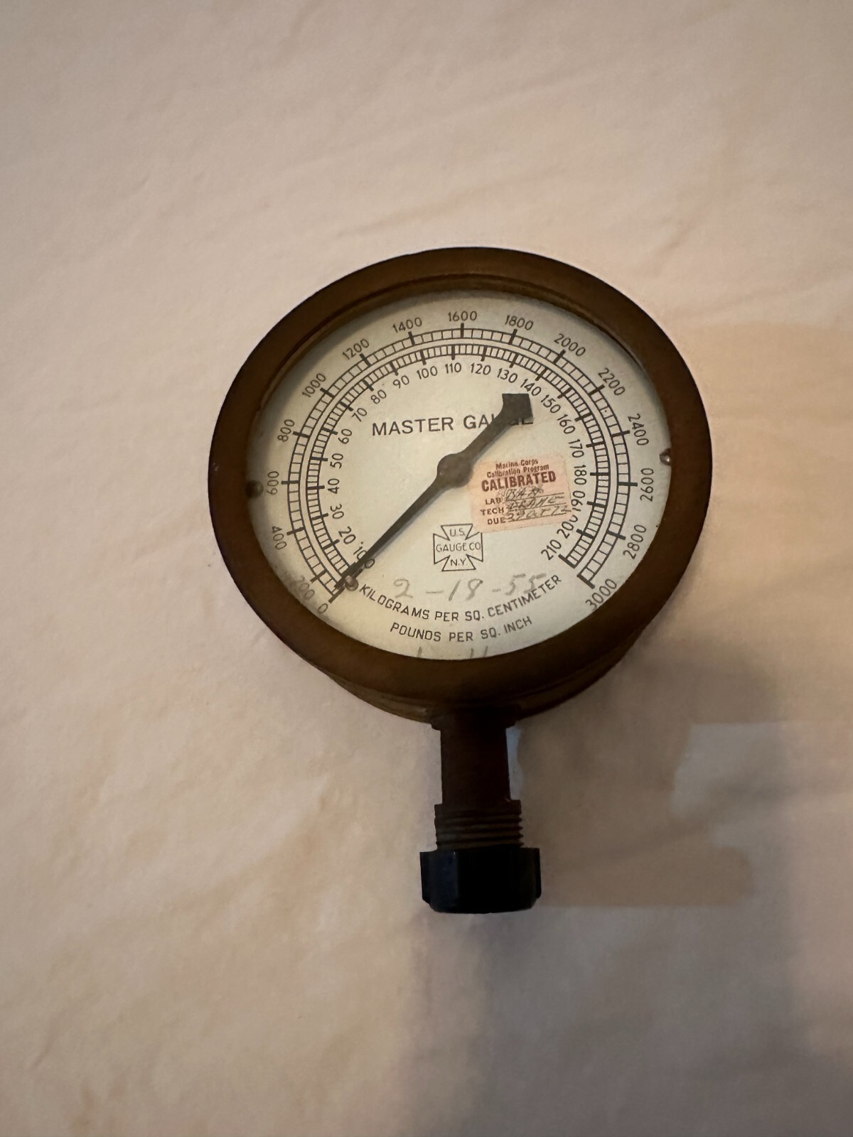 US GAUGE CO NY 3000 PSI 4.75 DIAMETER