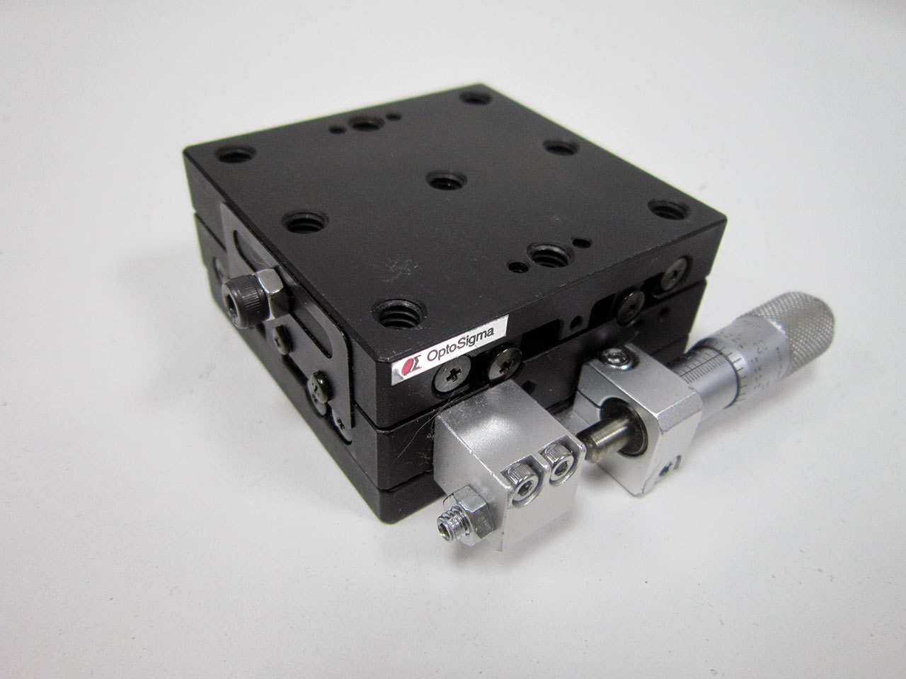 OPTO SIGMA TAM-652S 65MM 65MM XY AXIS LINEAR STAGE 2.57" ~ TAM-652SUU STYLE