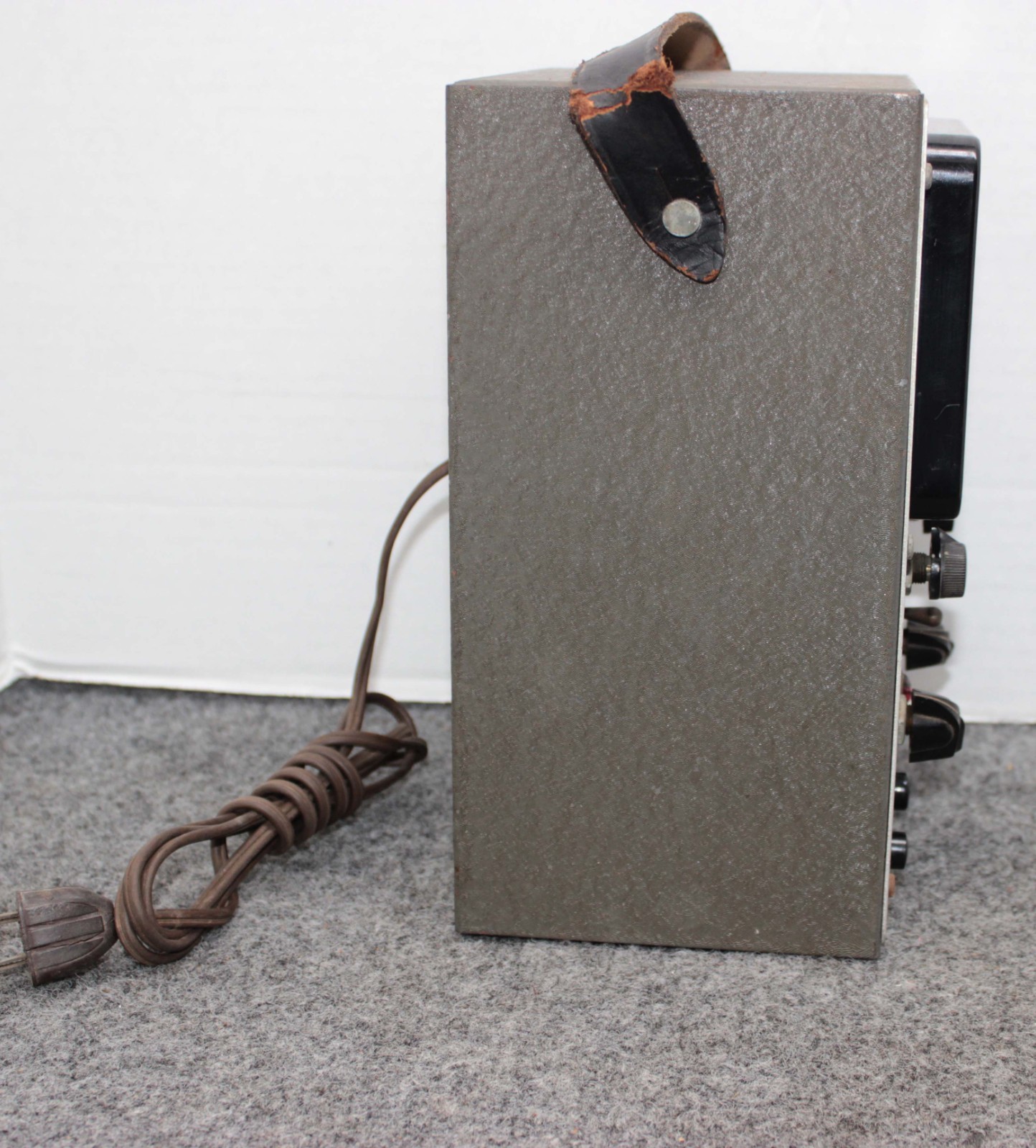 EICO MODEL 221 VTVM