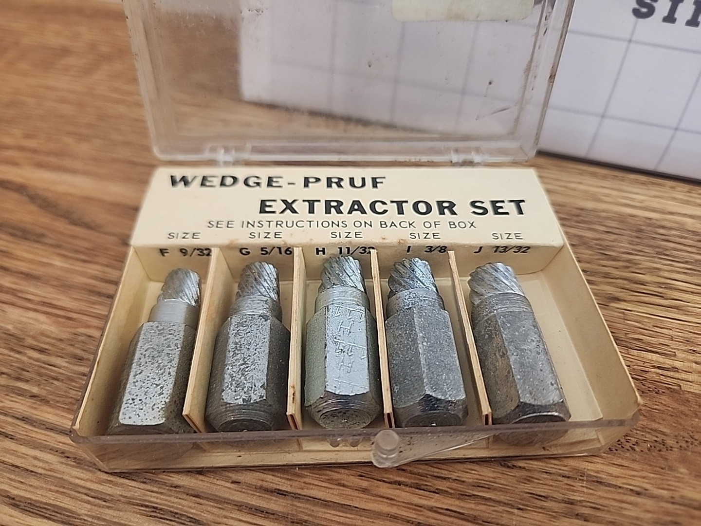 VintageCAL-VAN Wedge-Pruf Extractor Set #440 - For bolt Sizes 9/16"-13/16