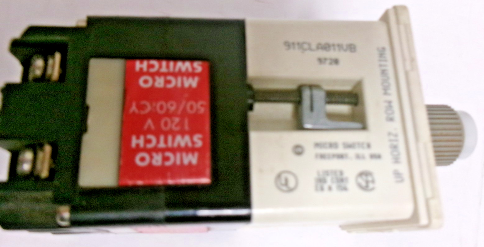 New Honeywell Micro Switch 911CLA011VB Selector 120V 50/60Hz