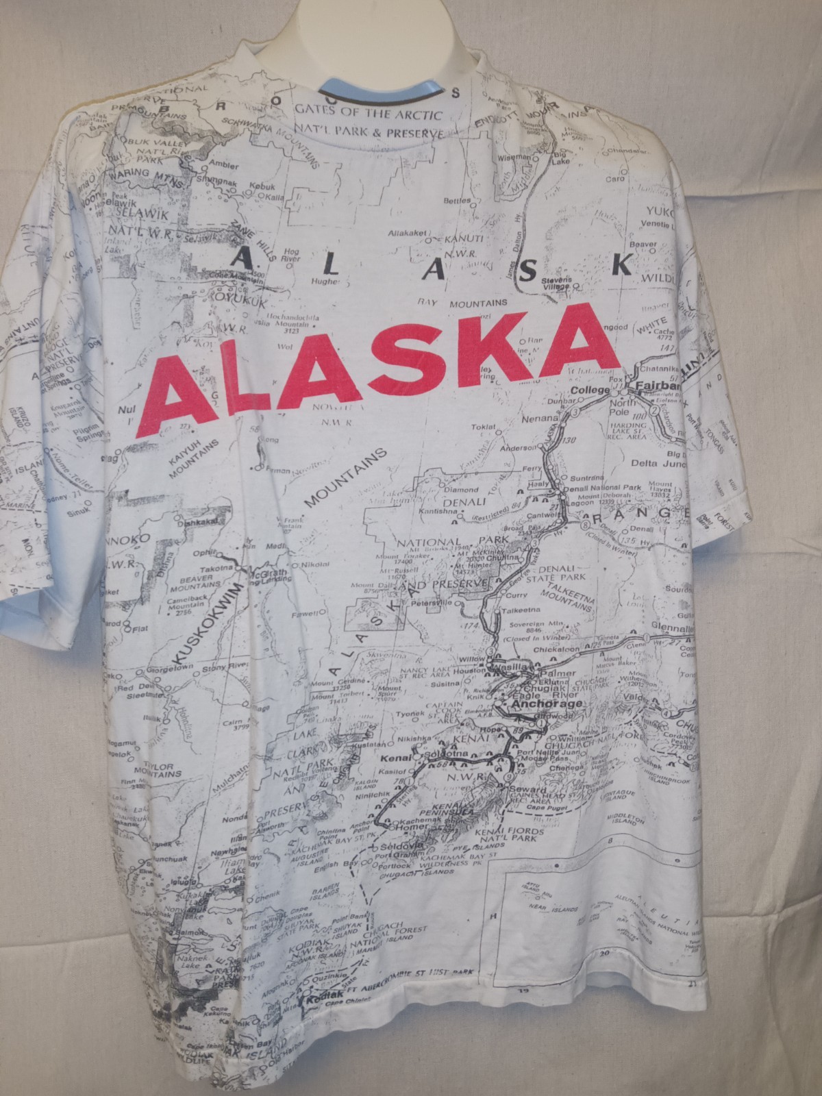 Vintage  Alaska topographical T SHIRT AND HAT STATE MAP and 2 MORE  hats
