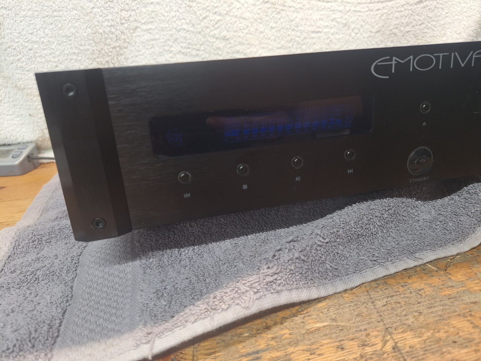 Emotiva ERC-3 Differtial Reference CD Player Gen 2 Digital Analog Untested