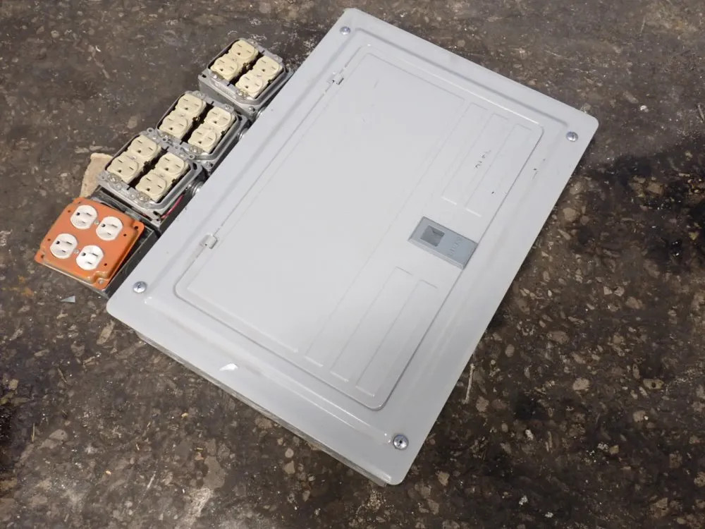 SIEMENS P1224L3125CU INDOOR LOAD CENTER  03260300078
