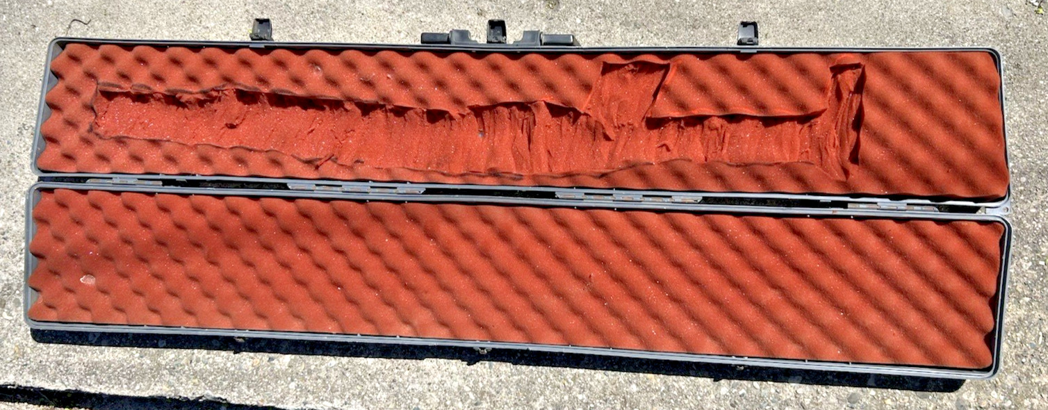 Vintage Woodstream Shooter Satchel 49" Shotgun Hard Case Black with Foam Inserts