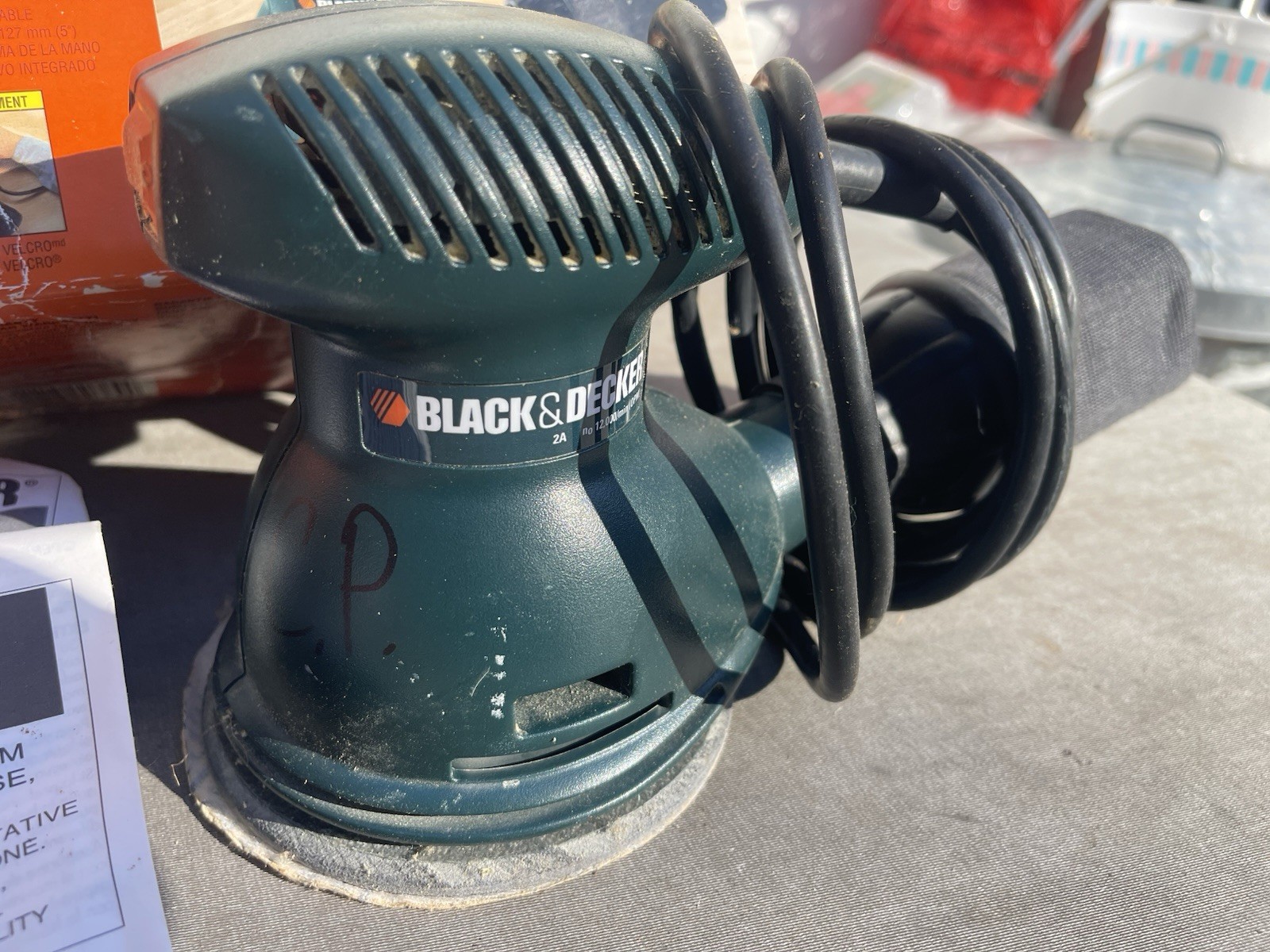 Black&Decker Black Decker BDER0100 5 Inch Random Orbit Sander