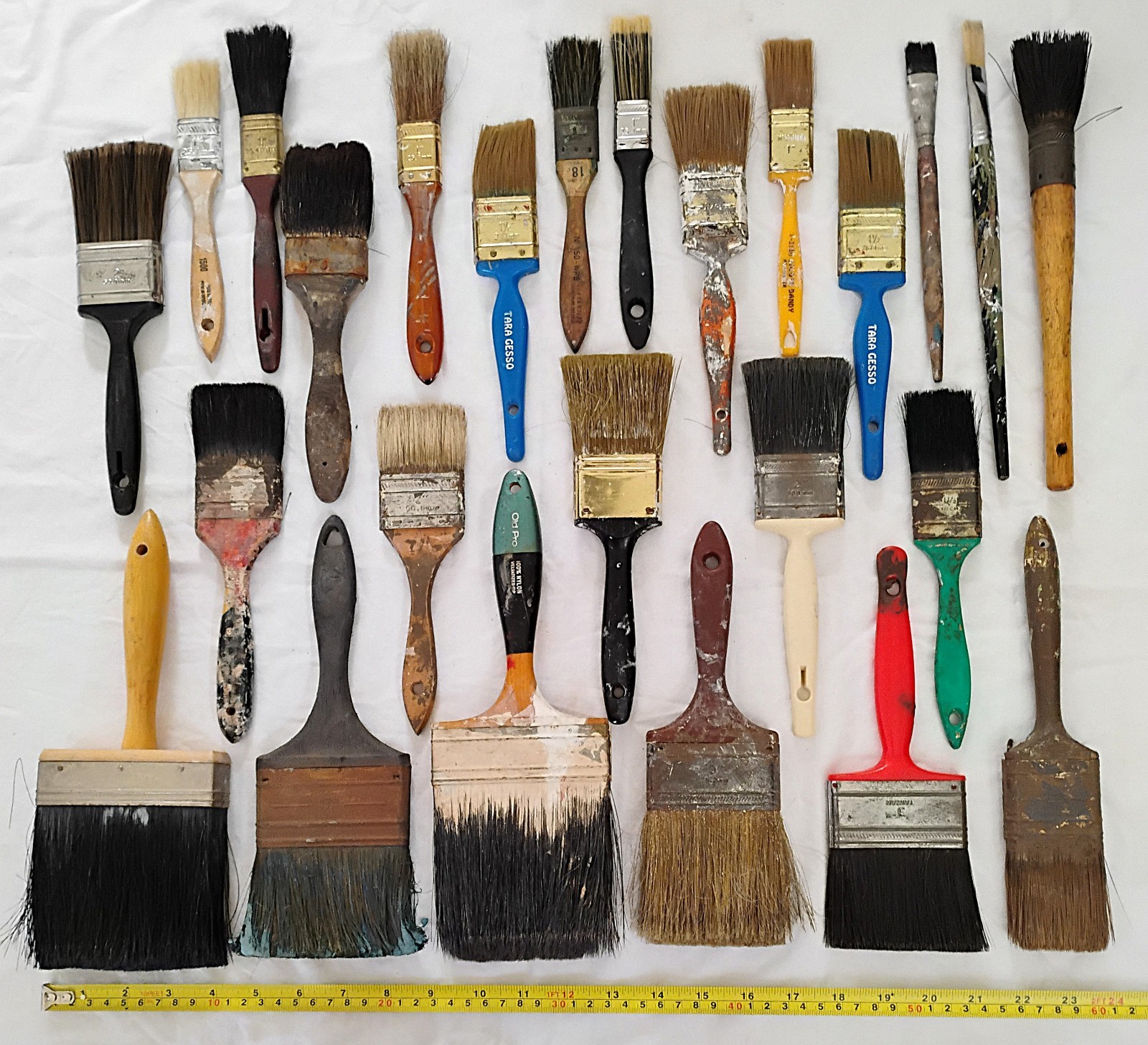 Lot of 25 Used 1" to 4" Wide Paint Brushes with Wooden and Plastic Handles  #2