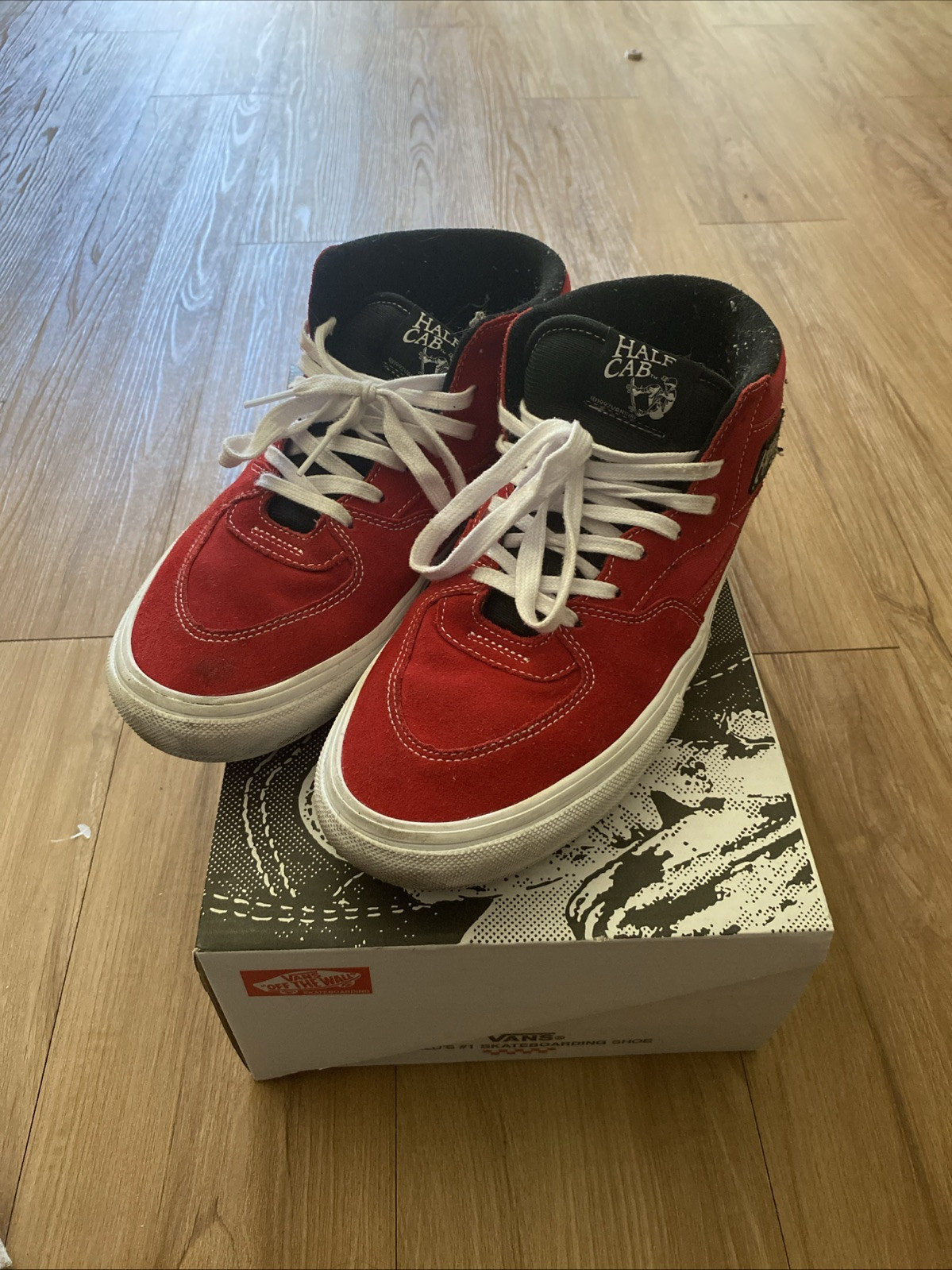 Vans Skate Red Half Cab Size 11M (Barely Used)