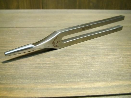Tuning Fork 441Hz Stainless Steel Japan High Precision +/-0.05Hz for Piano Tuner