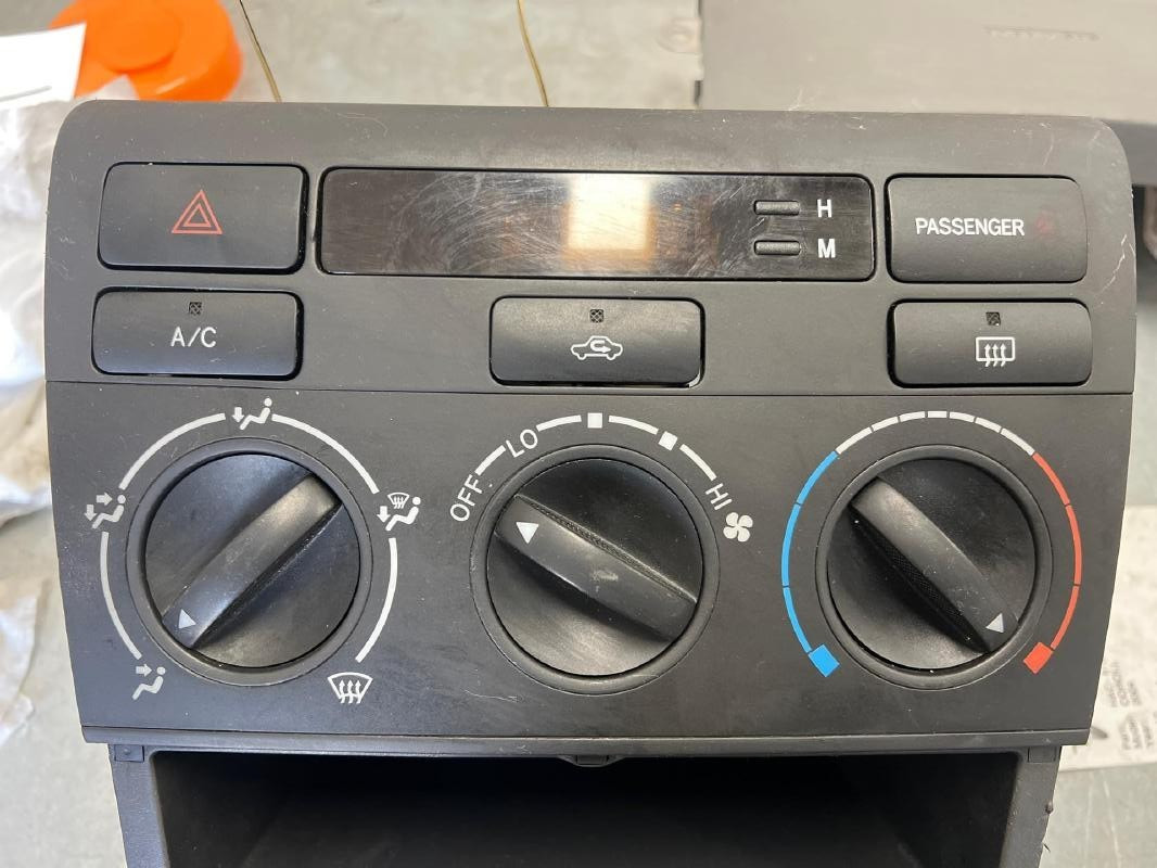 2003-2008 Toyota Corolla AC A/C Heater Temperature Climate Control OEM USED