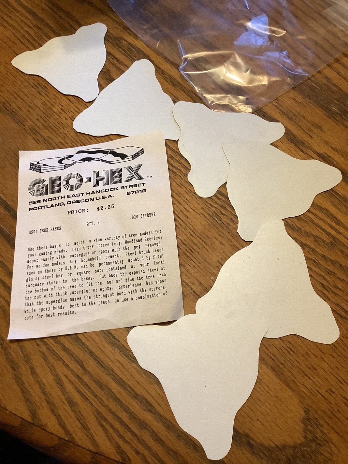 Geo-Hex GS01 Tree Bases package .020 Styrene 6 bases per package