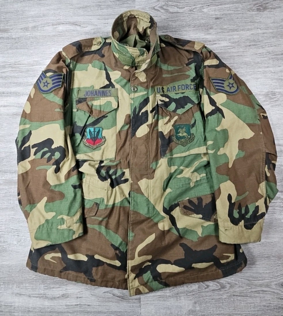 VTG 1986 US Air Force M65 Cold Weather Field Jacket Medium Regular Woodland Camo