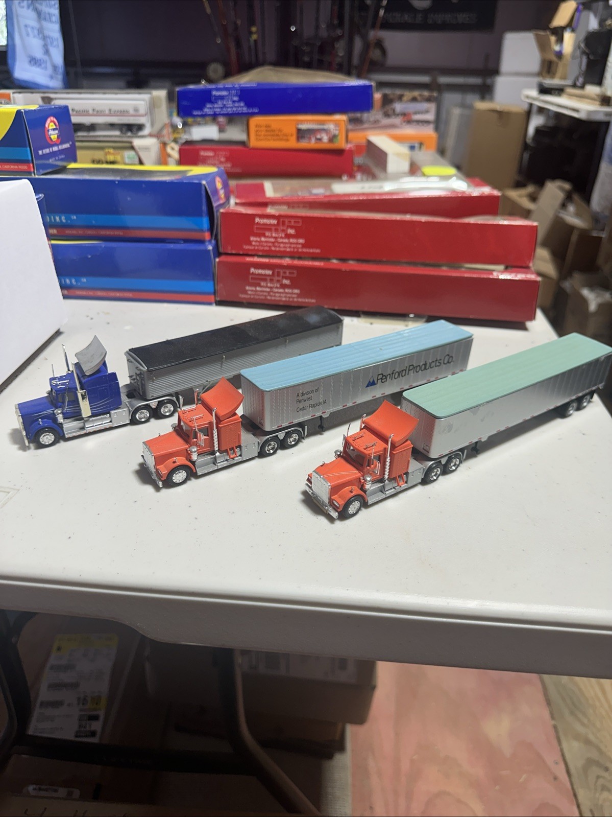 Lot Of 3 Used HO Scale KW Tractors and Grain Trailers Penford Prod. IA, Undec.