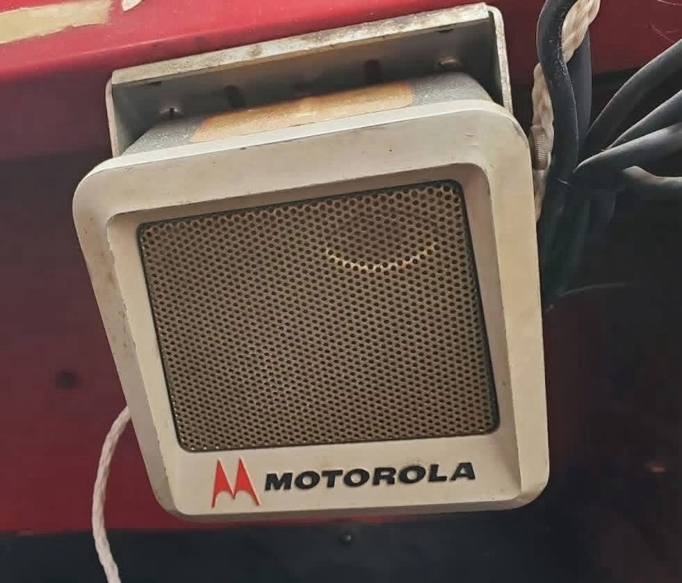 Vintage Motorola Metal External Speaker Model TSN6000A, Police, Mount