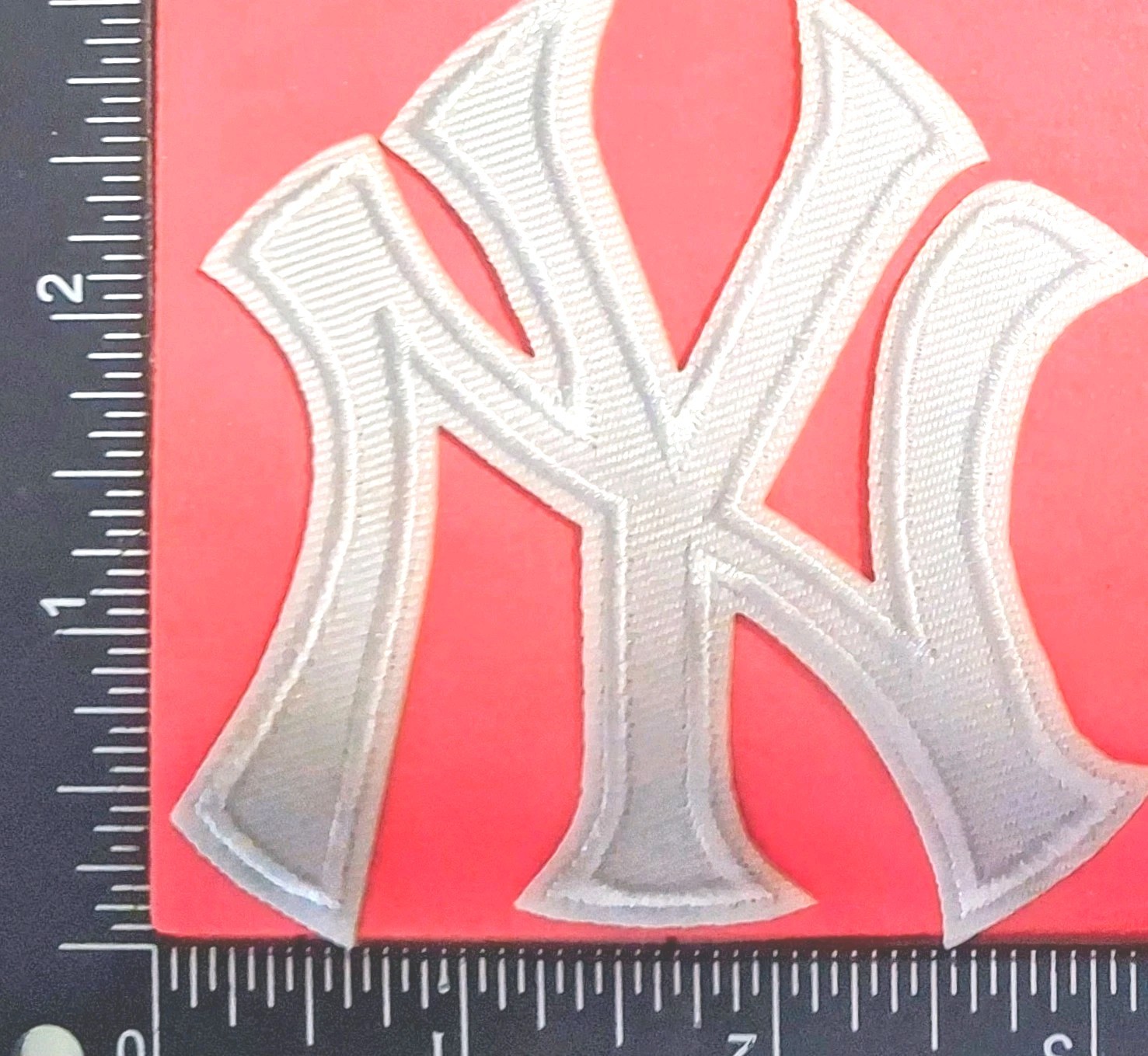 NEW YORK YANKEES IRON ON PATCH