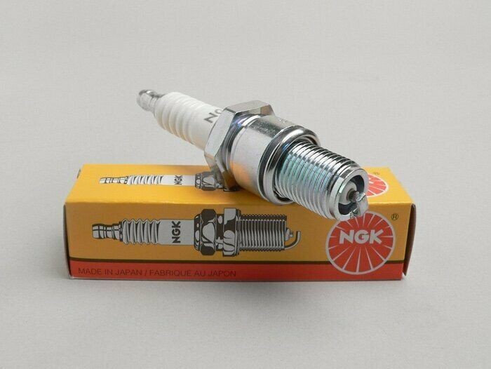 NGK B6ES Spark Plug Fits Vespa PX 200 Rally 200 Lambretta Li SX TV GP 125 - 200