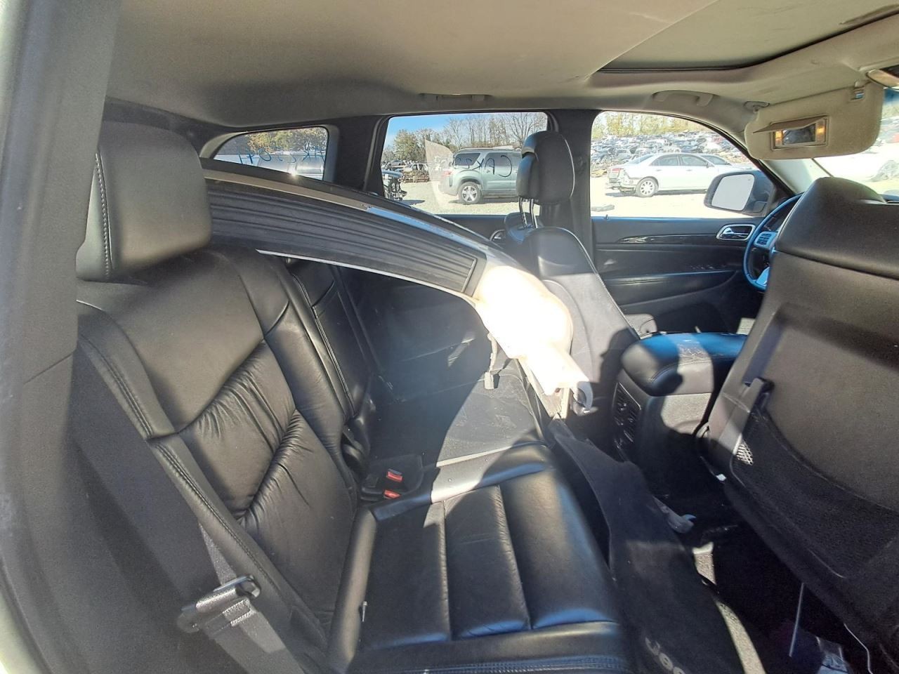 CHERGRAND 2011 Glove Box 4870195
