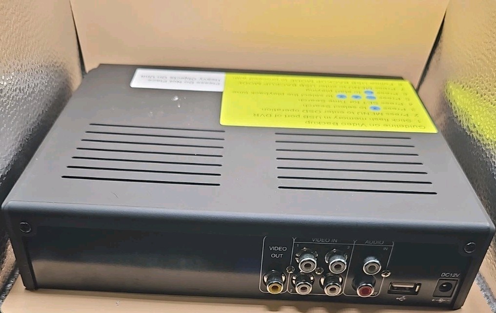 SWANN 4 Channel DVR DVR4-950 320GB With Remote Control Untested