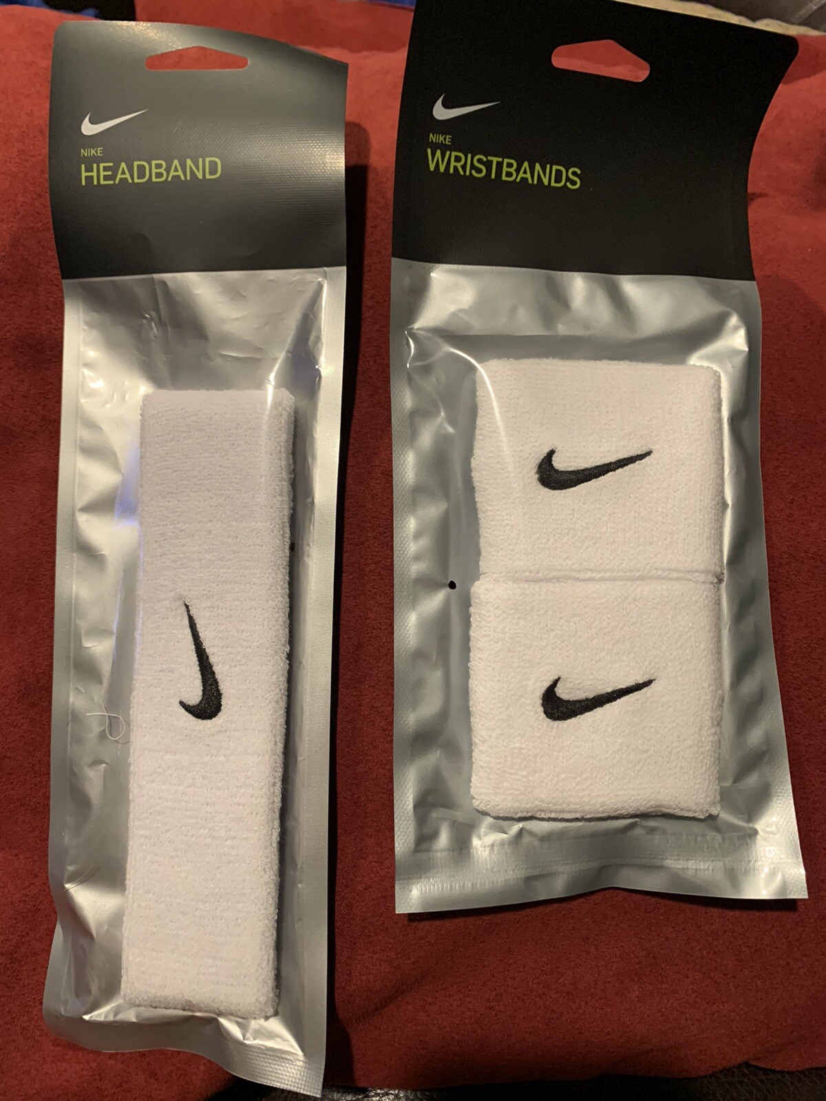 NIKE SWOOSH WHITE HEADBAND & SET OF 2 WRISTBANDS NEW WITH TAGS.