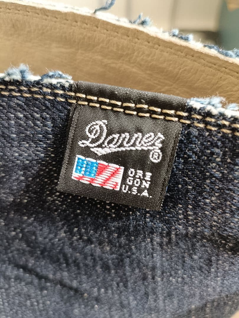 Rare dead stock DANNER DENIM chukka boots