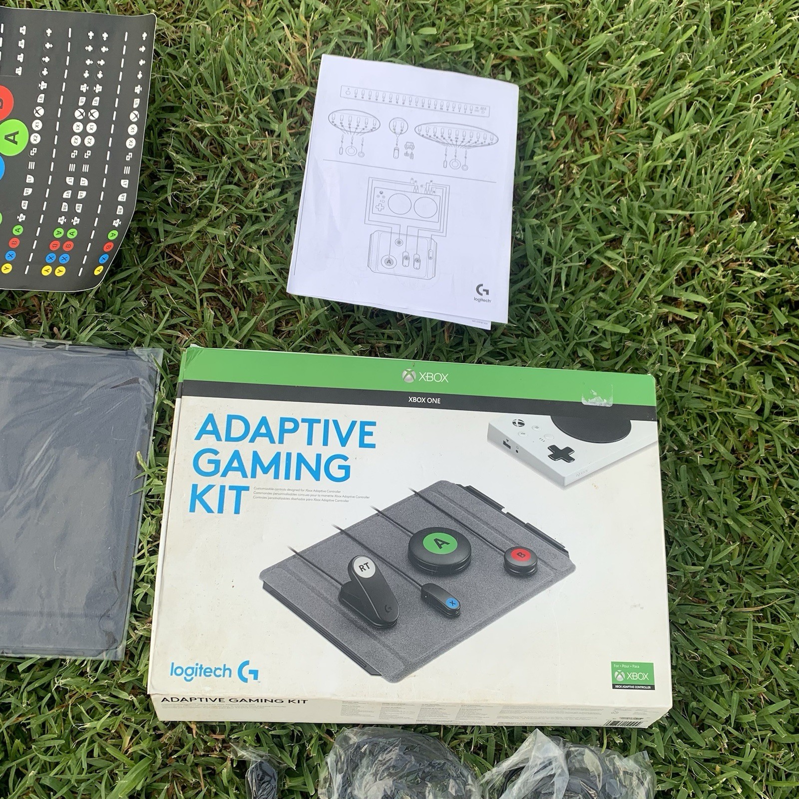 Microsoft Xbox Adaptive Controller Logitech Gaming Kit EXCELLENT NEW OPEN BOX!