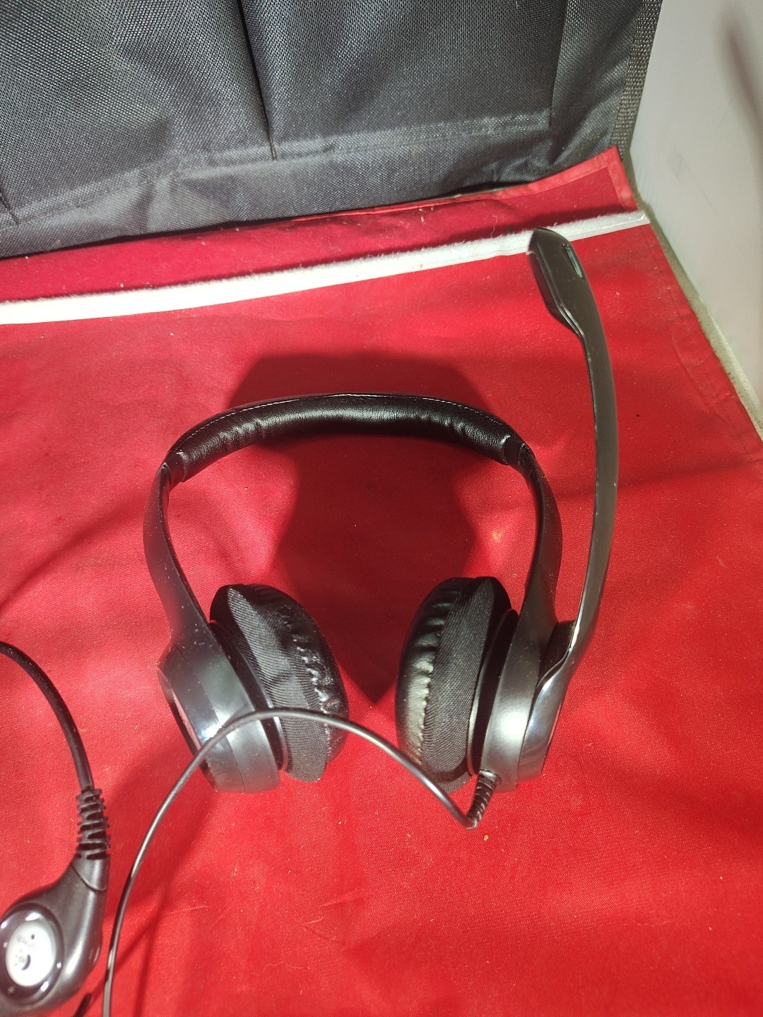 Logitech Logi Headphone Headset Wired Black USB DZL-A-00052
