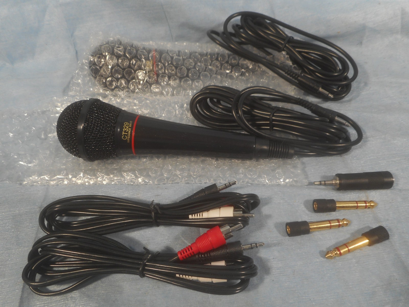 2 New Impedance 600 CT329 Microphones, cables and plugs NOS