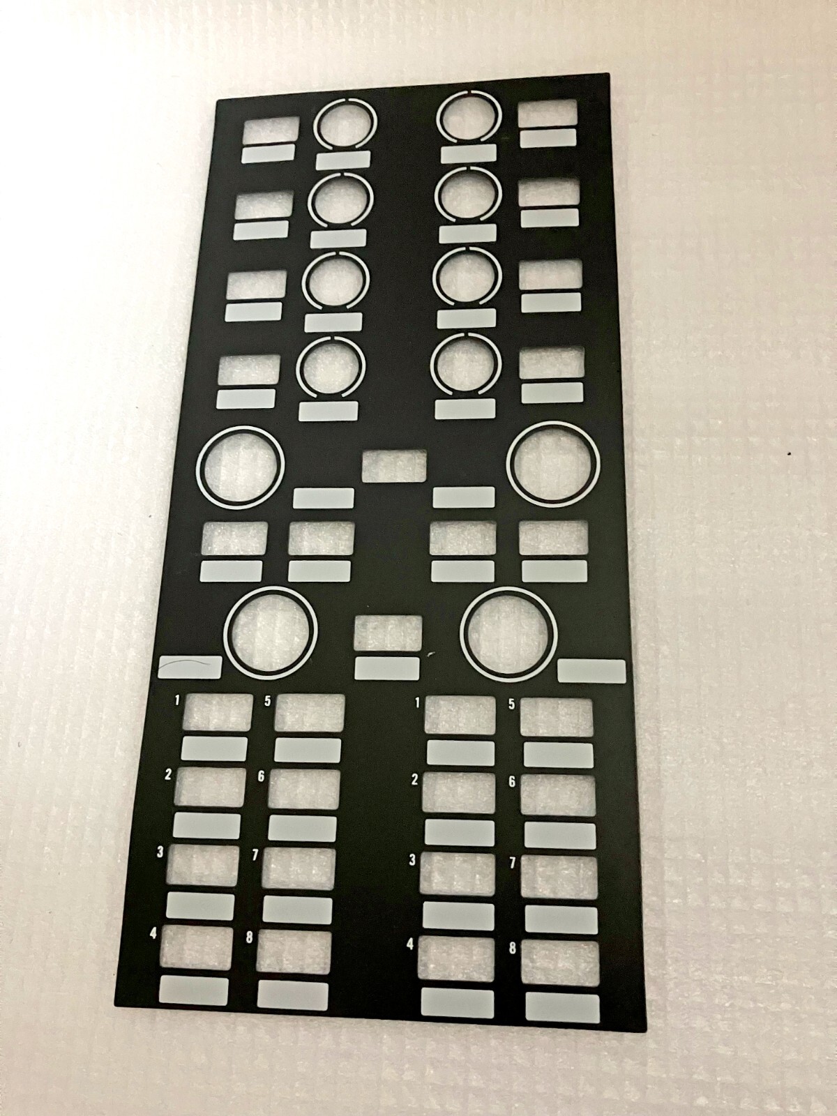 Native Instruments TRAKTOR KONTROL X1 MK1 Decks & Effects DJ Controller