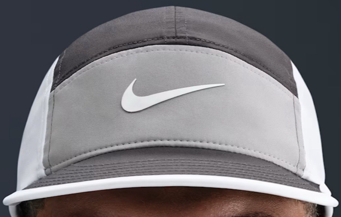 Nike Dri-FIT Fly Unstructured Swoosh 5 Panel Running Cap Small/Medium FREE SHIP