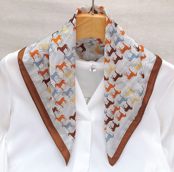 100% Mulberry Silk Neckerchief horse Print Shawl Scarf Bandana 53X53cm wrap new