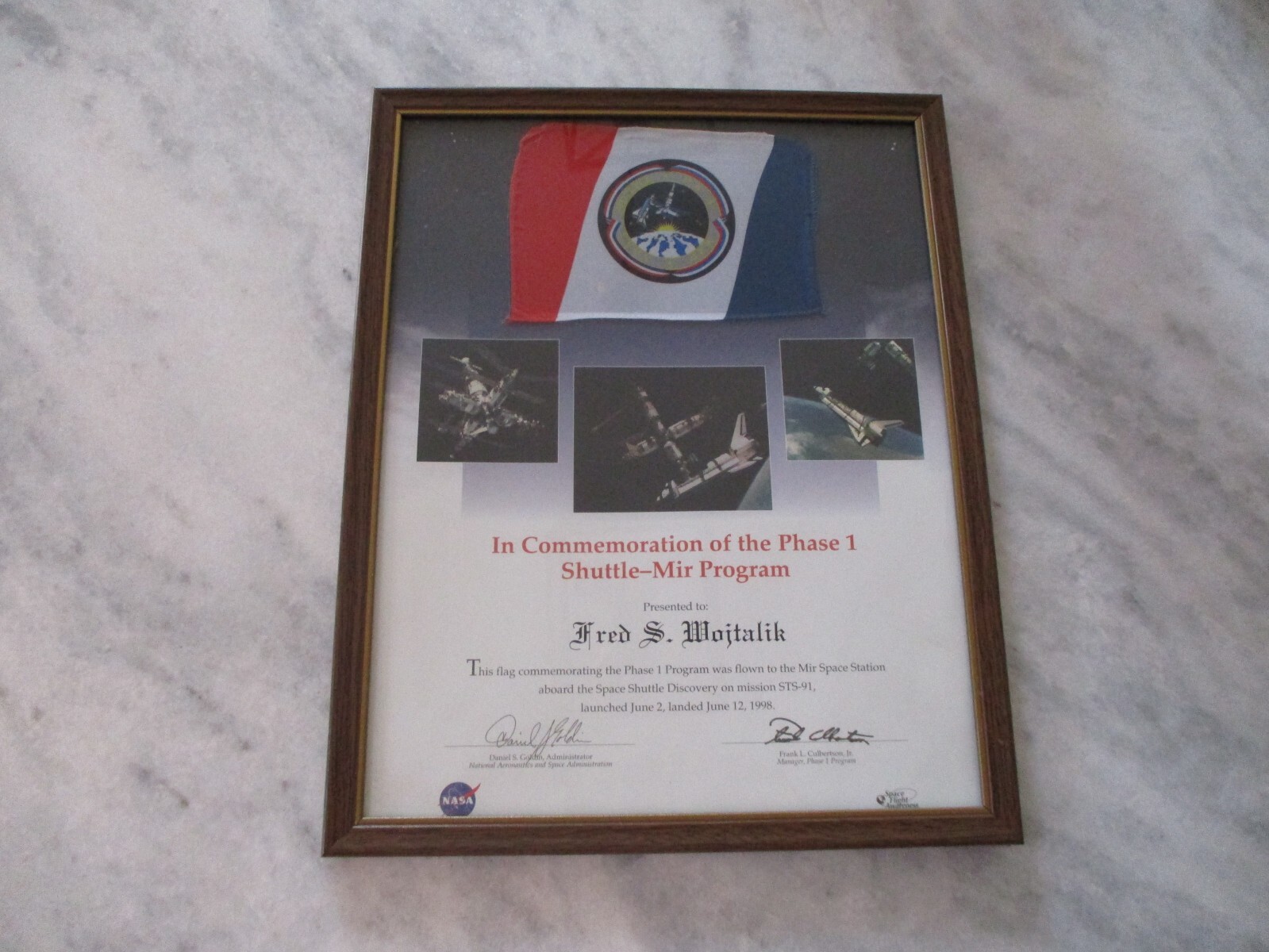 1998 NASA SPACE SHUTTLE PHASE 1 SHUTTLE-MIR PROGRAM CERTIFICATE STS91 FLOWN FLAG